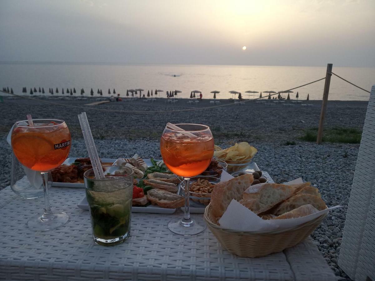 米拉佐德利埃德旅舍住宿加早餐旅馆 外观 照片